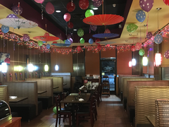 Aki Sushi Bar and Grill