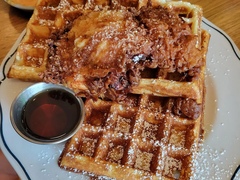 Zola Bistro